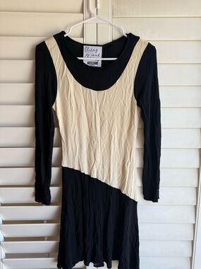 Moschino Cheap & Chic Black and Cream Long Sleeve Colorblock Dress sz S